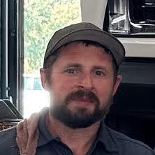 Lonsbury Garage Team Member